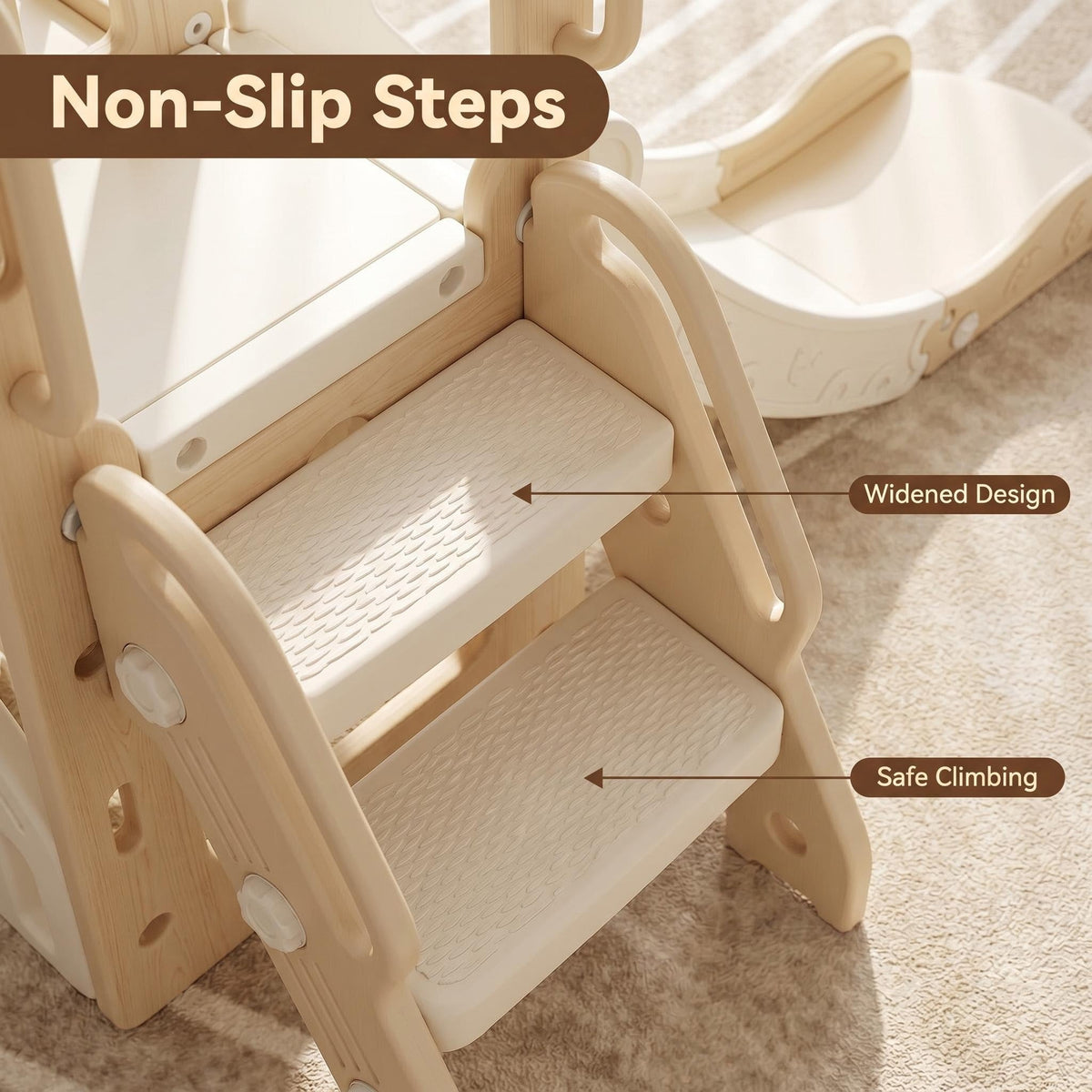Beige Speeltoestel Toren Natural met schommel en glijbaan voor kinderen binnen spelen en buiten