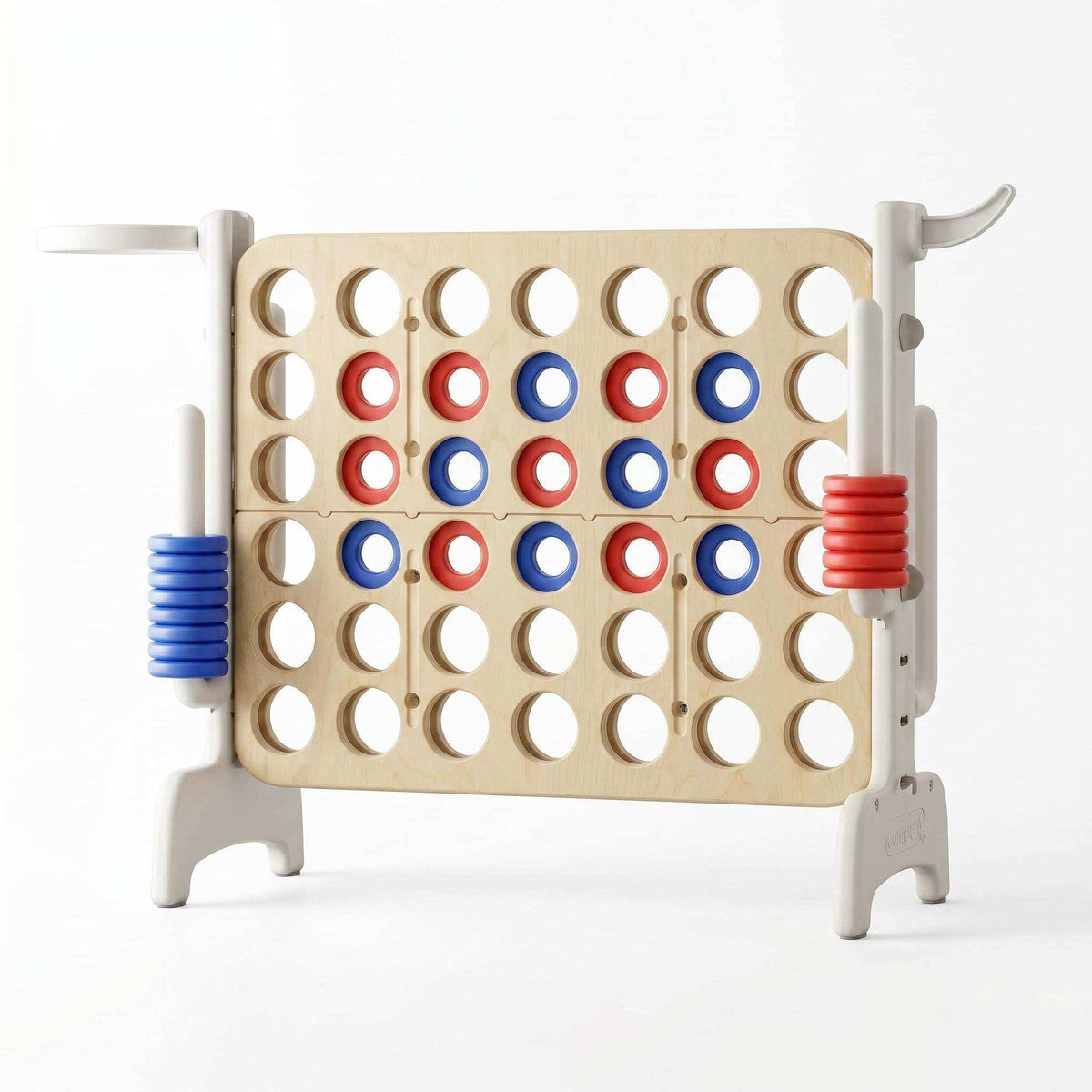 Montessori XXL 4 op een Rij, extra groot strategiespel met beige houtlook speelbord en rode en blauwe kunststof speelstenen